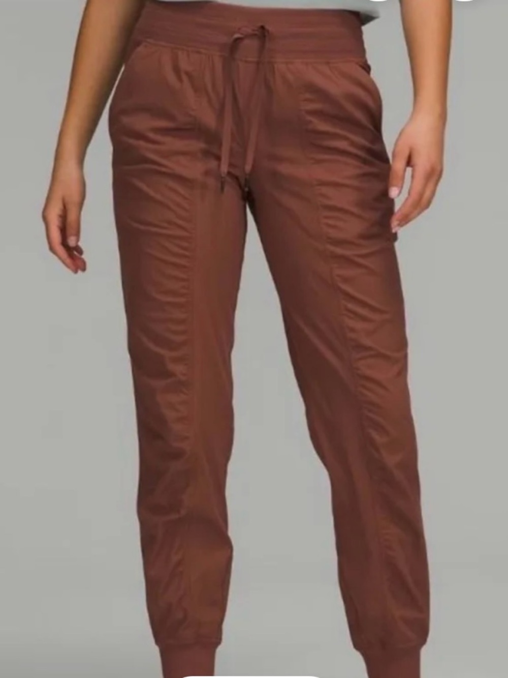 lululemon athletica Women’s Jogger Pants in Chestnut Brown